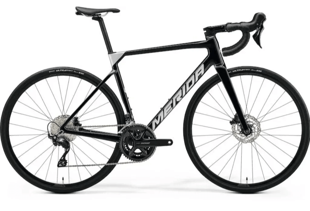 Alquiler Bicis Carretera de Carbono en Barcelona - Carretera / Bianchi Infinito XE -CaranvaSports - temporada 2026