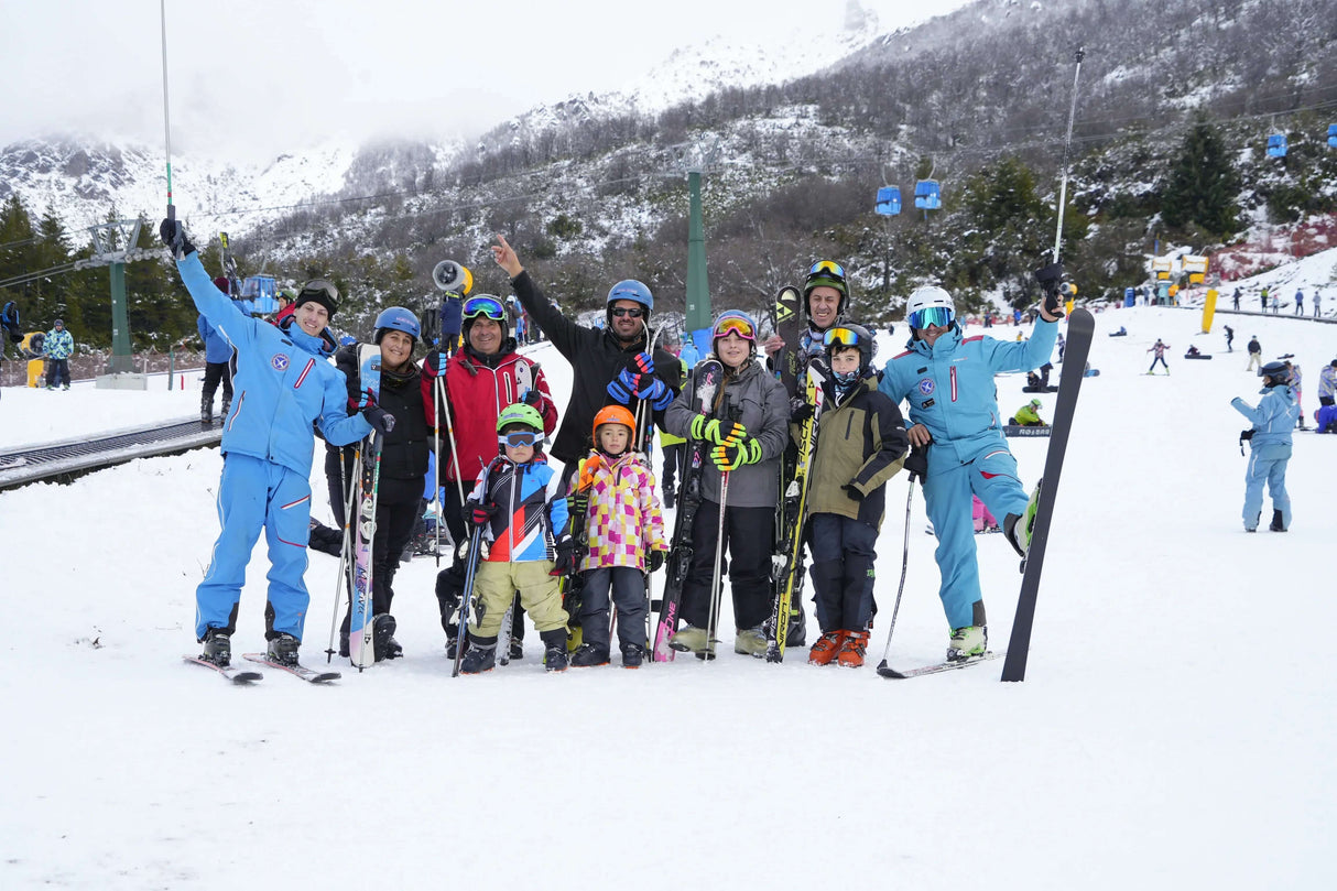 Clases Esquí Cerro Catedral - Grupal (Incluye Tabla Botas y Bastones) / Ski / Mañana -CaranvaSports - temporada 2026