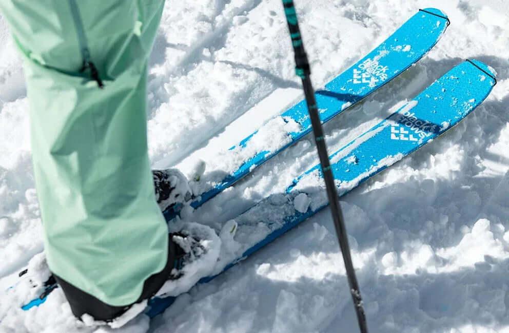 Alquiler Esquís Baqueira Beret - Esquí de Fondo / Intermedio / Esquís (Incluye Bastones) -CaranvaSports - temporada 2026