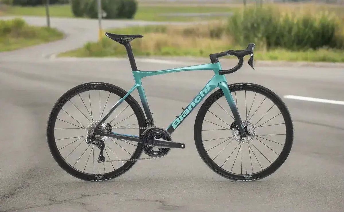 Alquiler de Bicicletas en Pollença 2026: Rutas a Sa Calobra y el Faro de Formentor