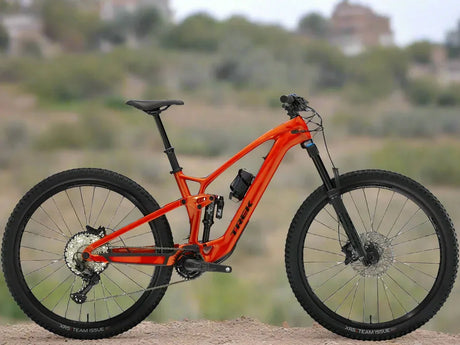 Alquiler Bicicleta Carretera Madrid - Carretera / Trek Madone SL6 GEN 8 - Caranva