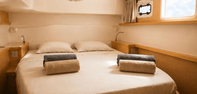Alquiler Catamarán Lluna — Lagoon 450 F Ibiza