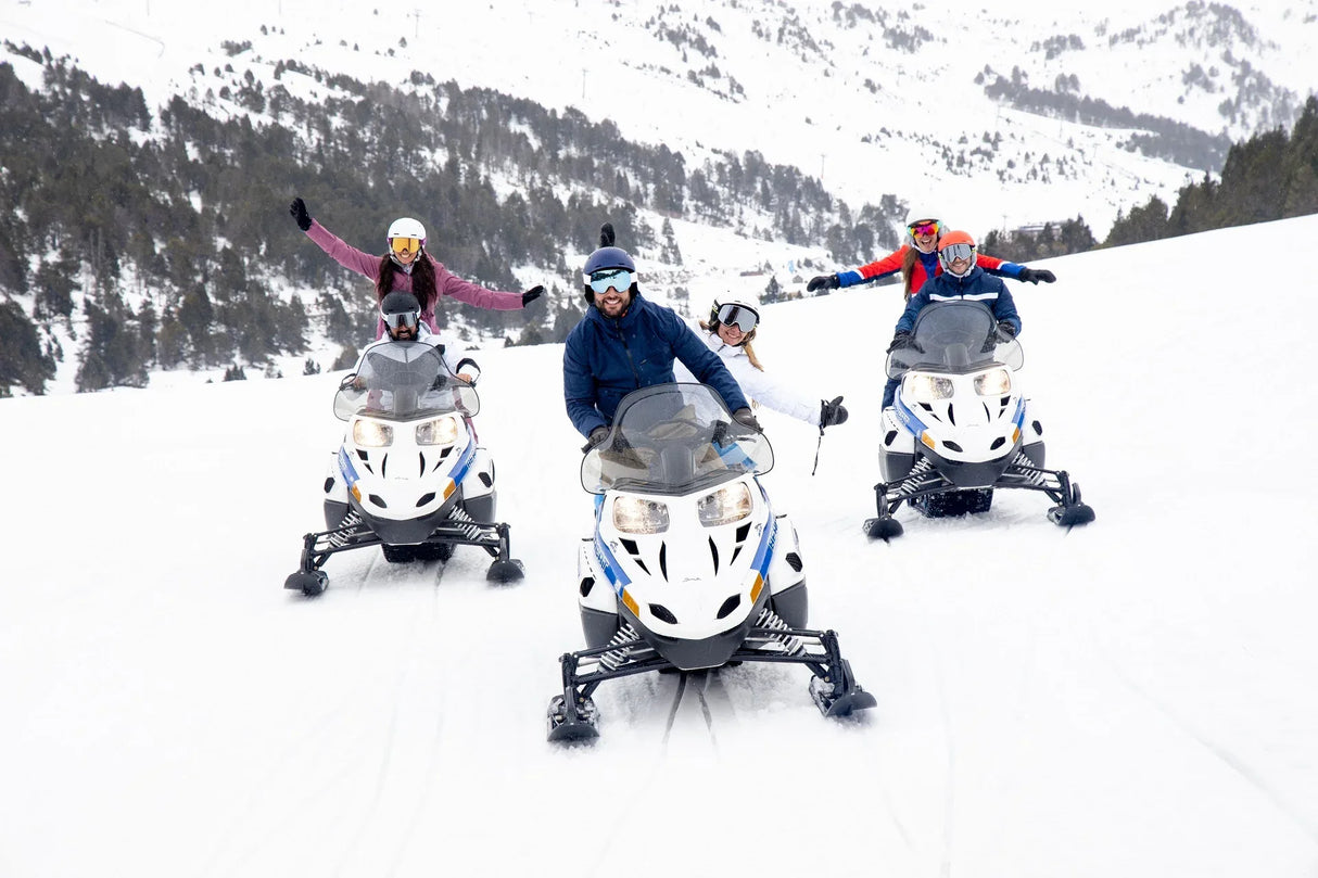 Moto de Nieve GrandValira Andorra - PASEO EN MOTO NIEVE 30' BIPLAZA (2 PERSONAS) - Caranva